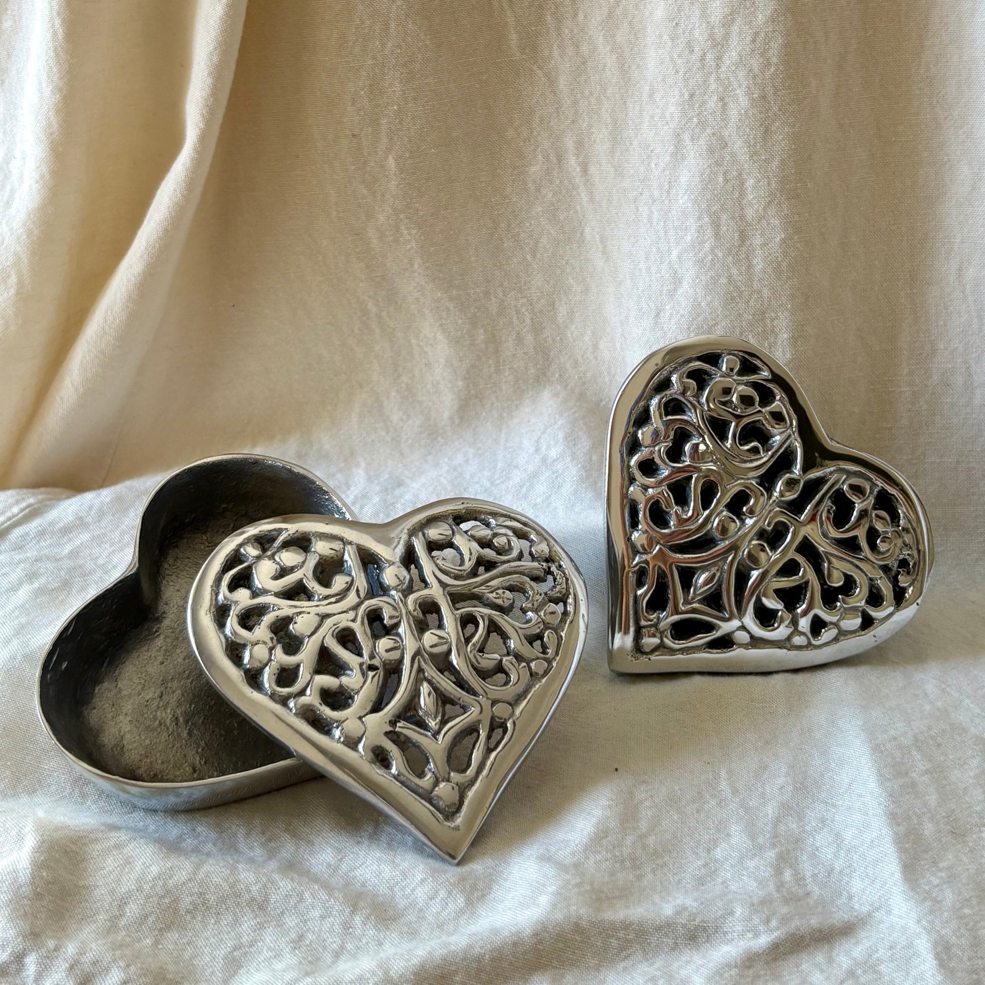 Heart-shaped Jewelry Box